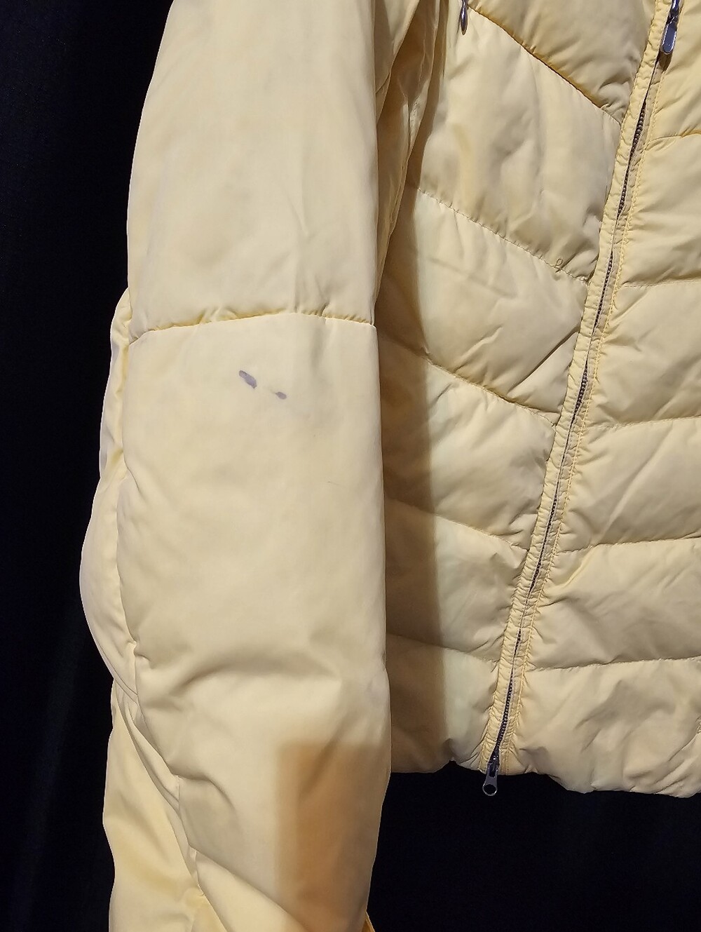 Lands' End Women's Bright Yellow Quilted Puffer Coat 10/12 - Picture 5 of 12